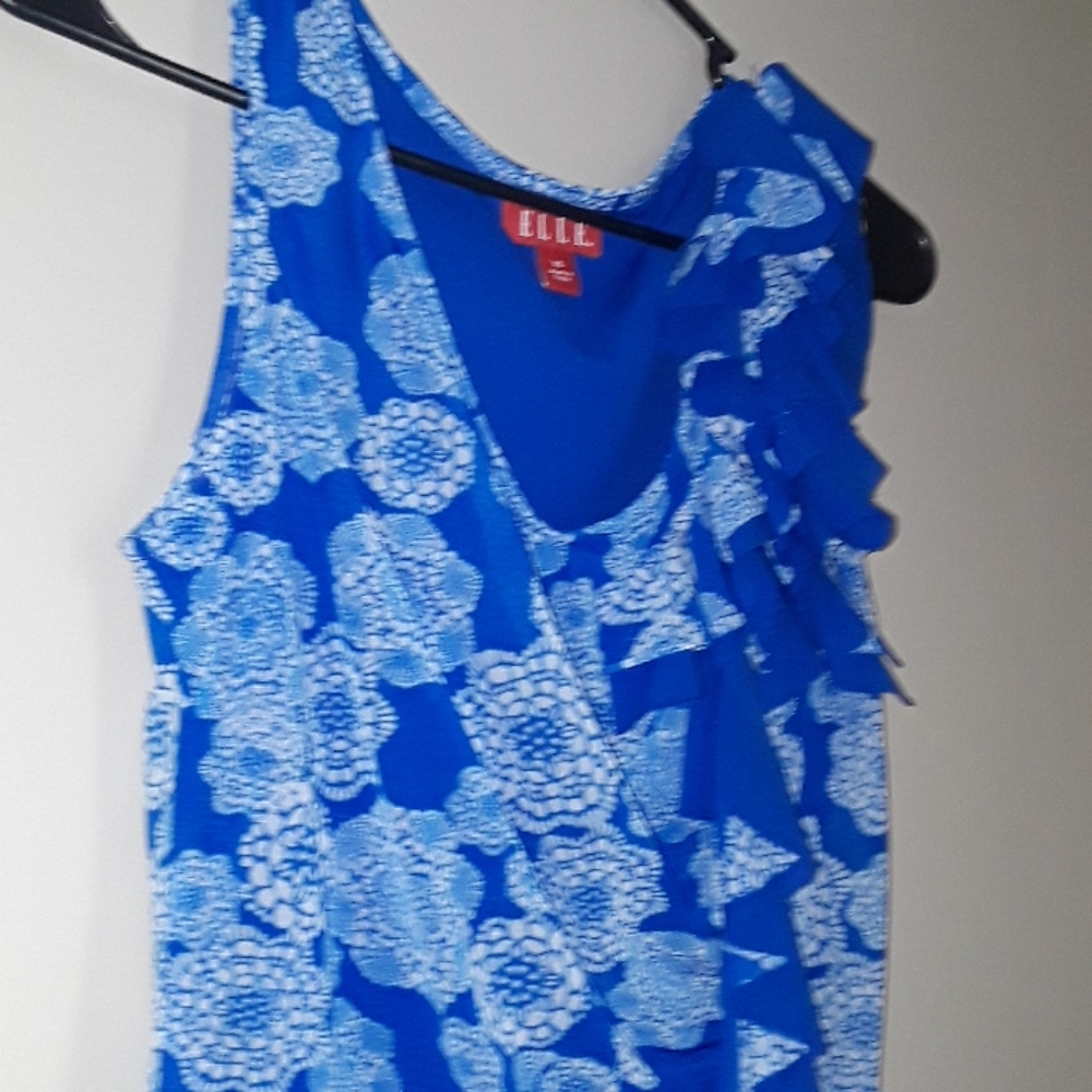 Elle Ruffled Tank Top - Picture 3 of 4